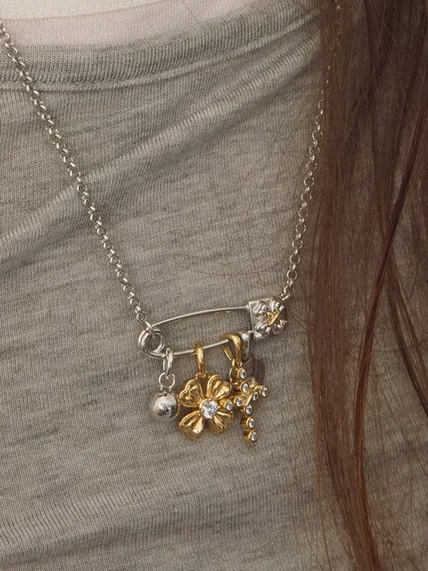 Cubic Clover Charm