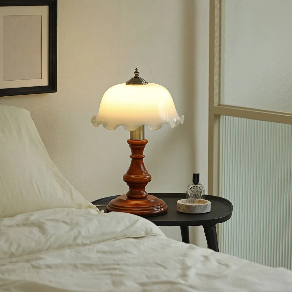 엔루체 빈티지 우드 엔틱 조명 은방울 중스탠드 EBUG2