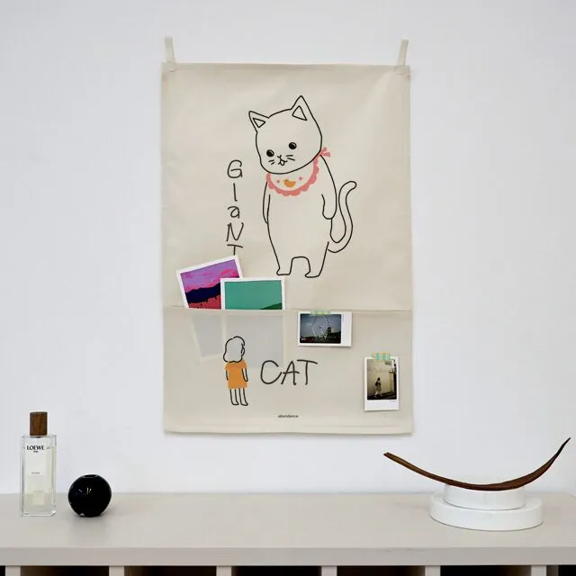 어번던스 giant cat 거대 고양이 포켓 패브릭 포스터 두꺼비집 가리개