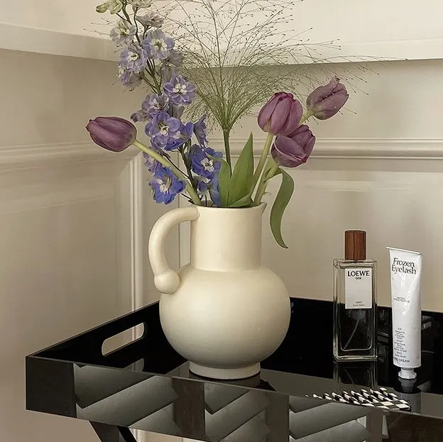 유월가게 세라믹 프렌치 저그 오브제 화병_아이보리