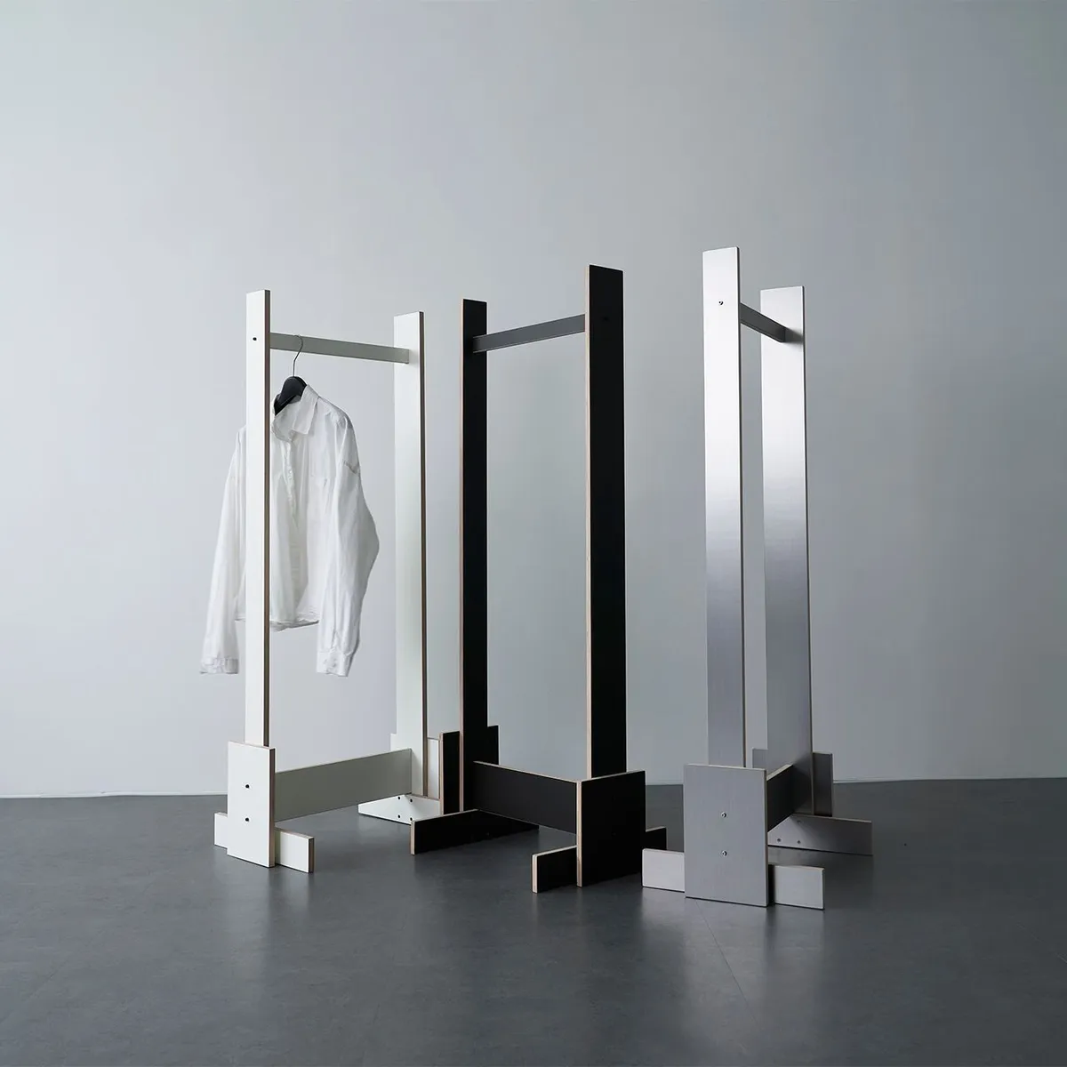 노체홈 행거 01_Black Silver White